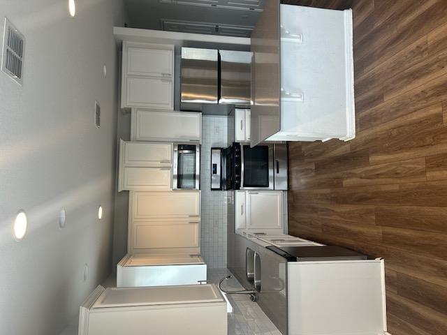 343 Silver Glen Dr, Kyle, TX 78640