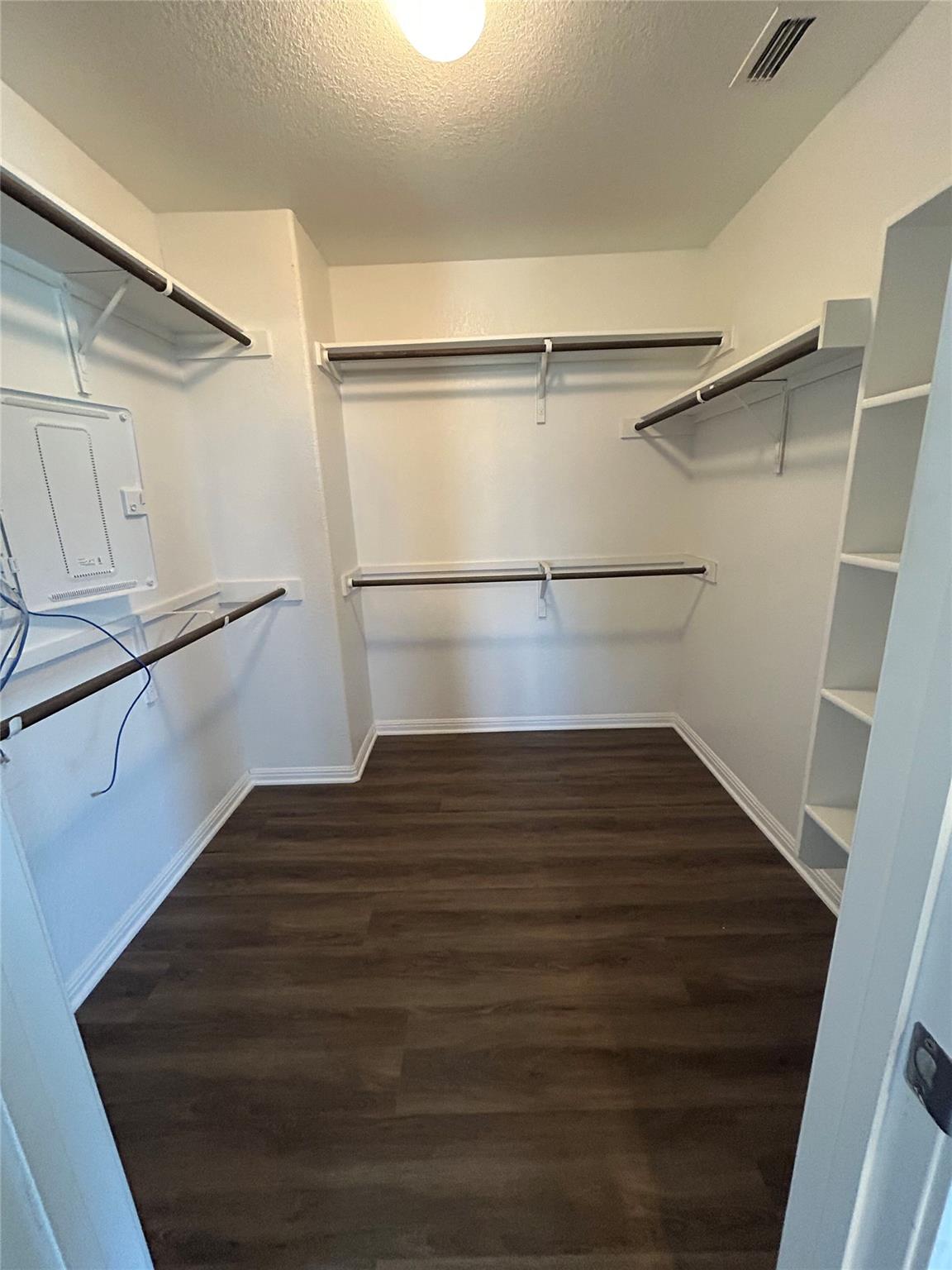 343 Silver Glen Dr, Kyle, TX 78640