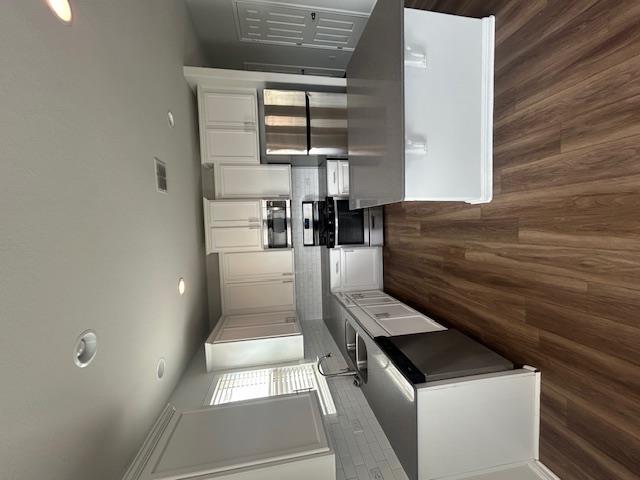 343 Silver Glen Dr, Kyle, TX 78640