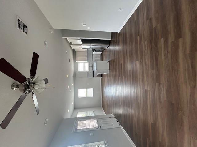 343 Silver Glen Dr, Kyle, TX 78640