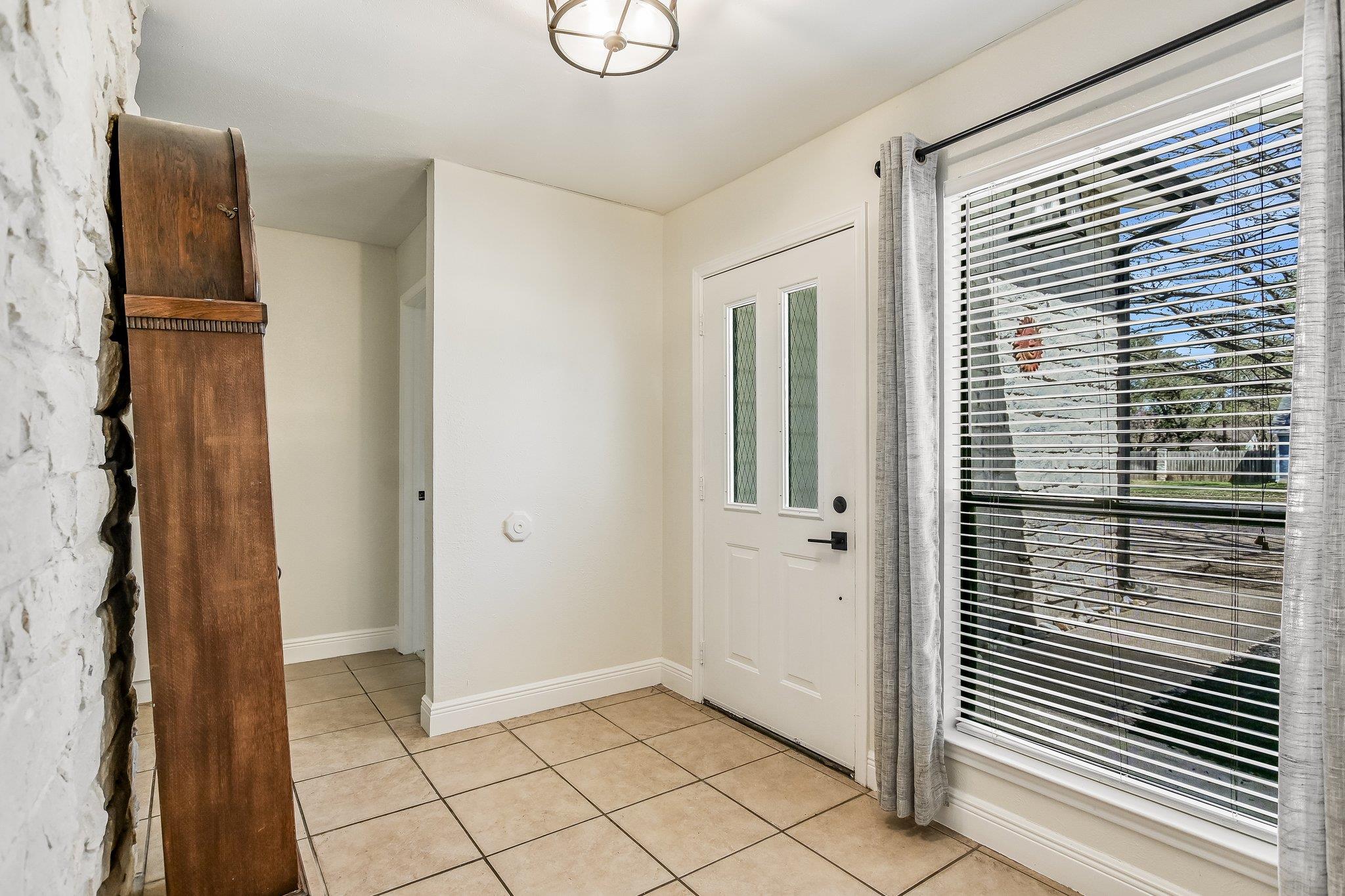 2606 W Messick Loop, Round Rock, TX 78681