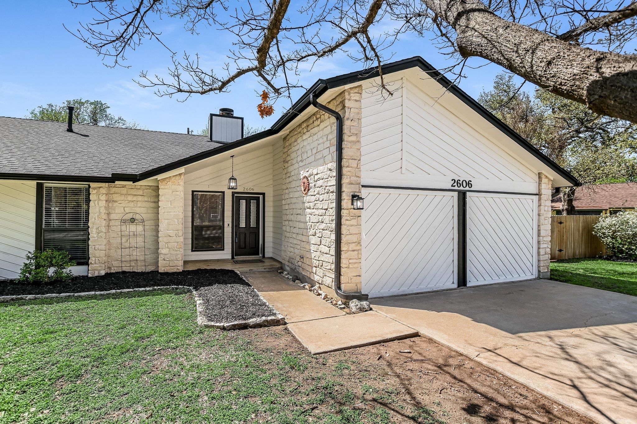 2606 W Messick Loop, Round Rock, TX 78681