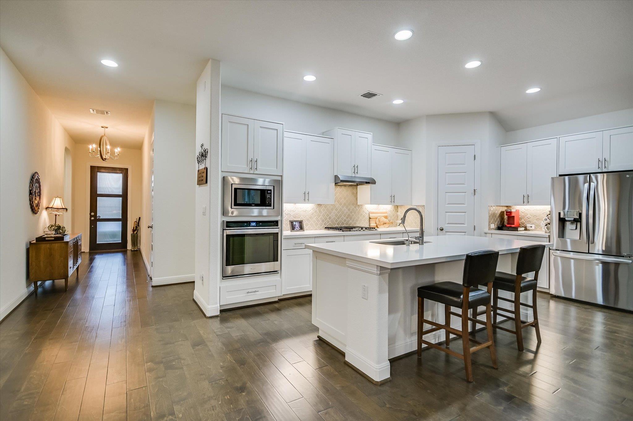 508 Peakside Cir, Dripping Springs, TX 78620