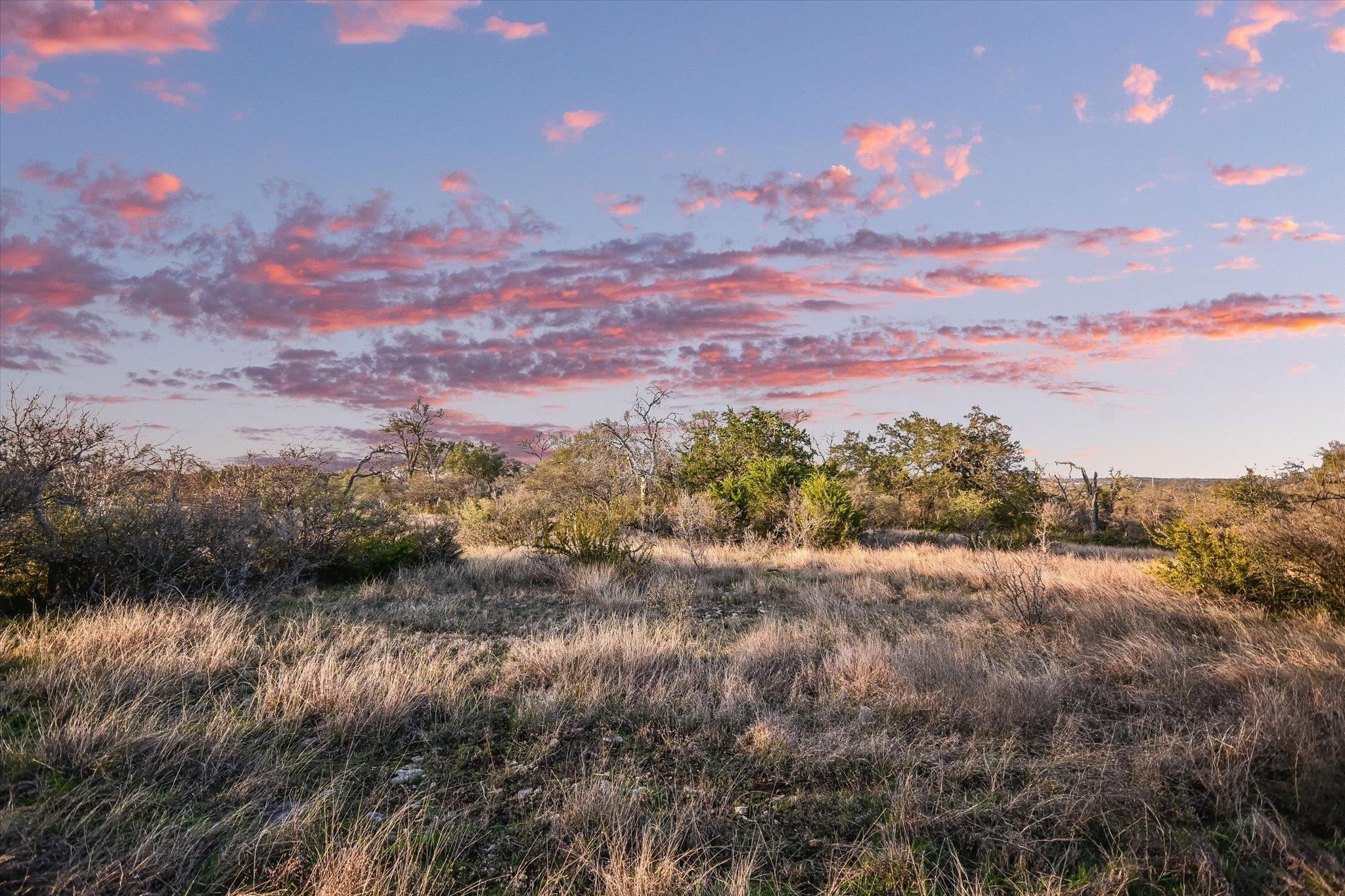 508 Peakside Cir, Dripping Springs, TX 78620