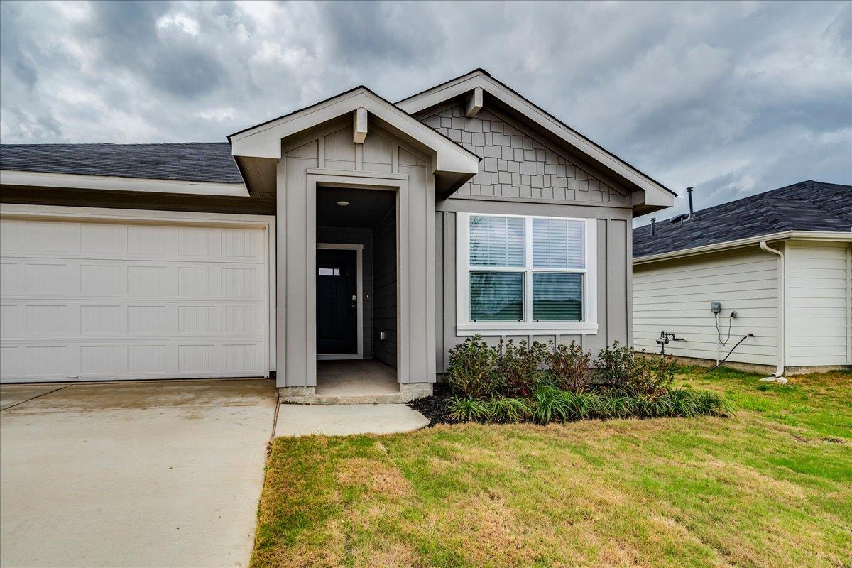 264 Denali Dr, Kyle, TX 78640