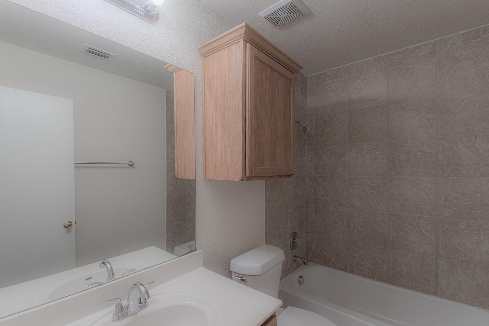 10 Green Glade Ct, Wimberley, TX 78676