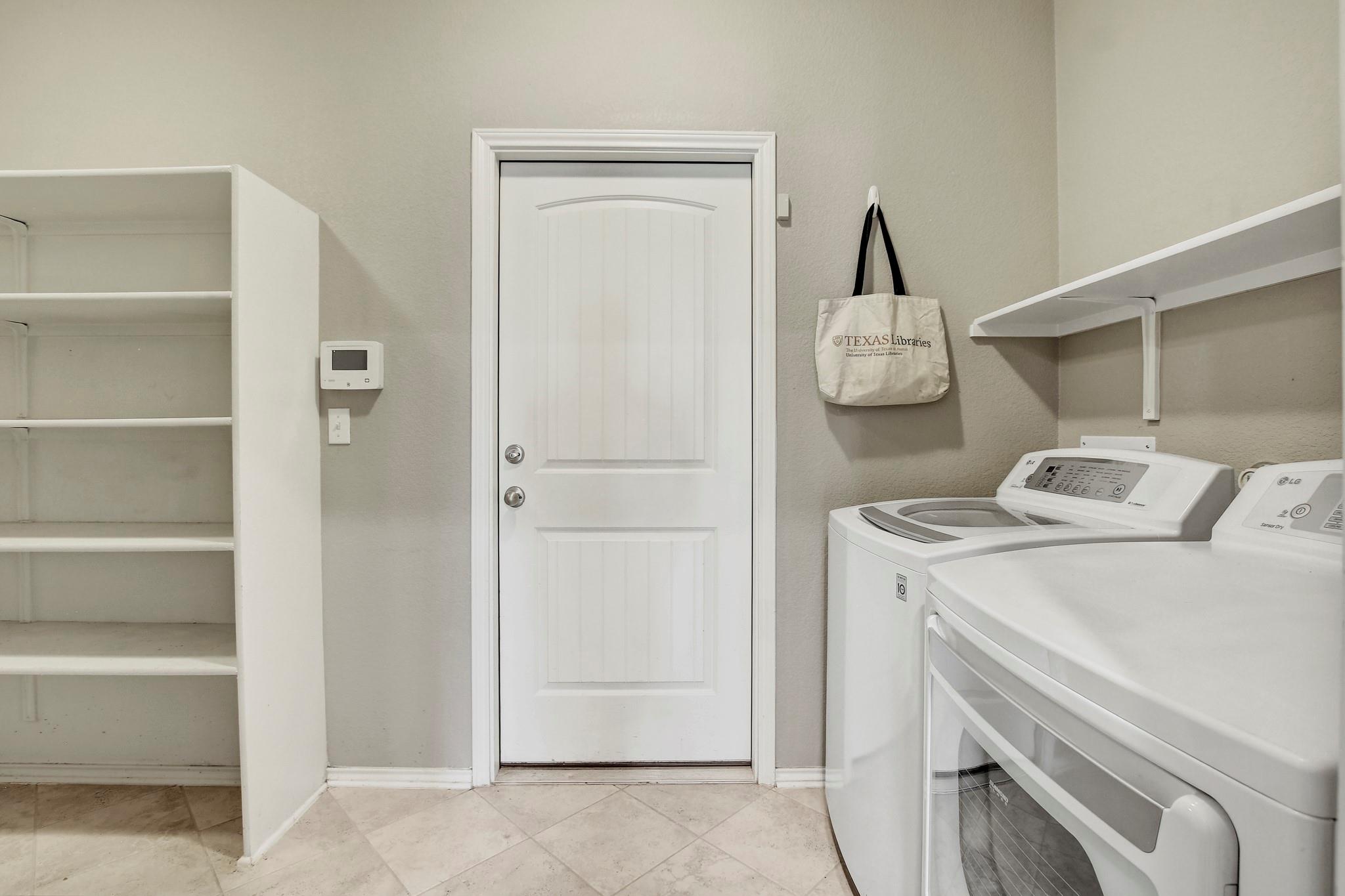 1716 Arial Dr, Austin, TX 78753