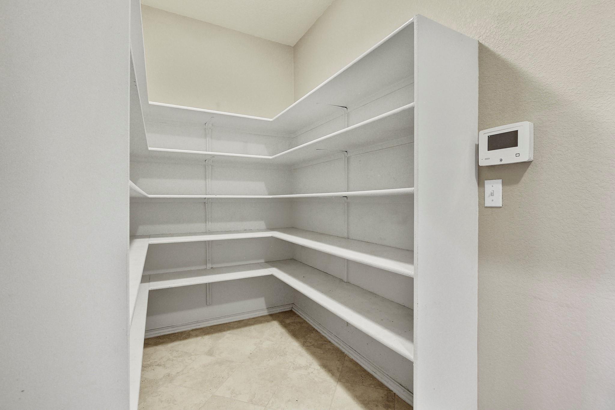 1716 Arial Dr, Austin, TX 78753