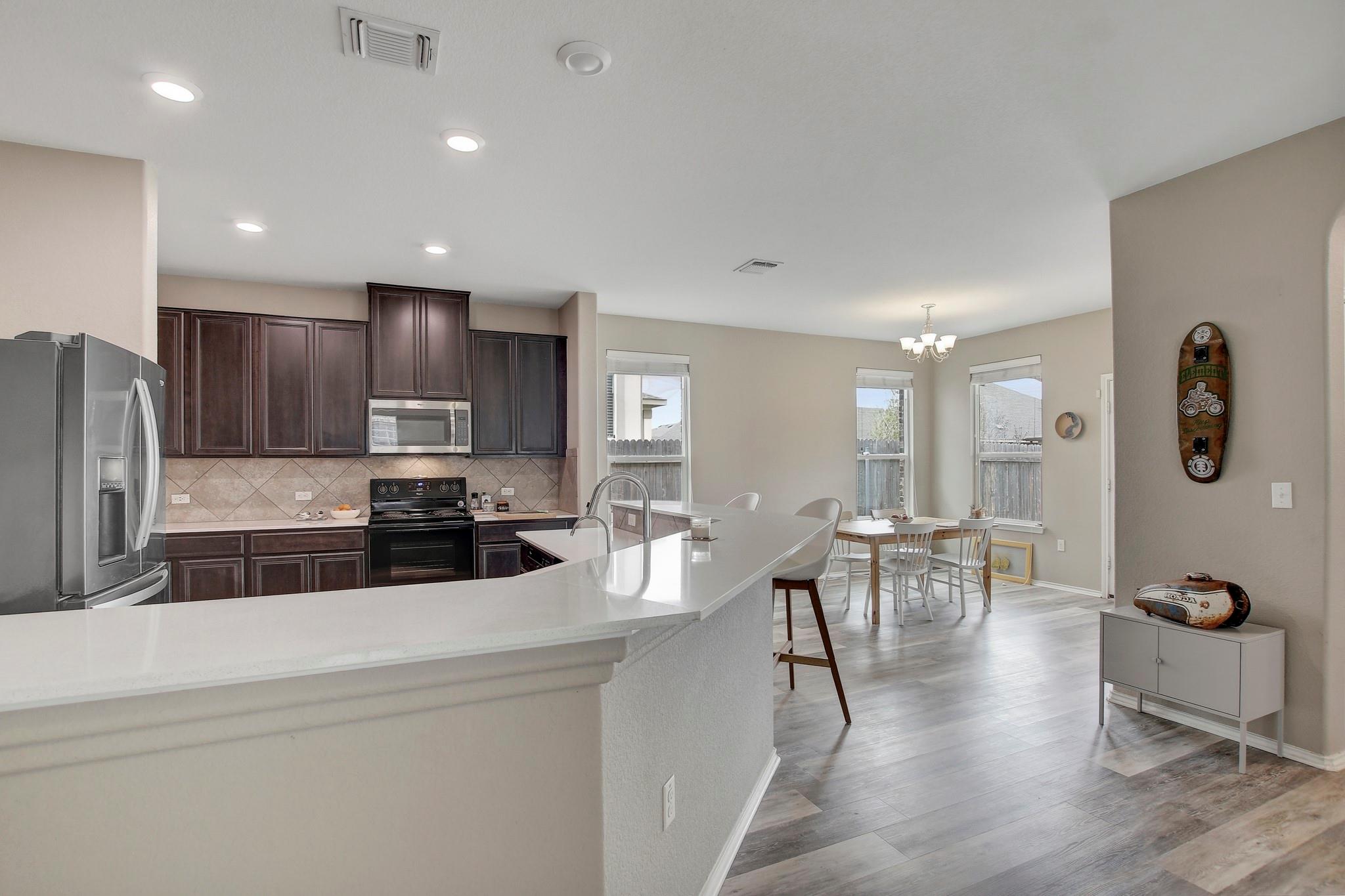 1716 Arial Dr, Austin, TX 78753