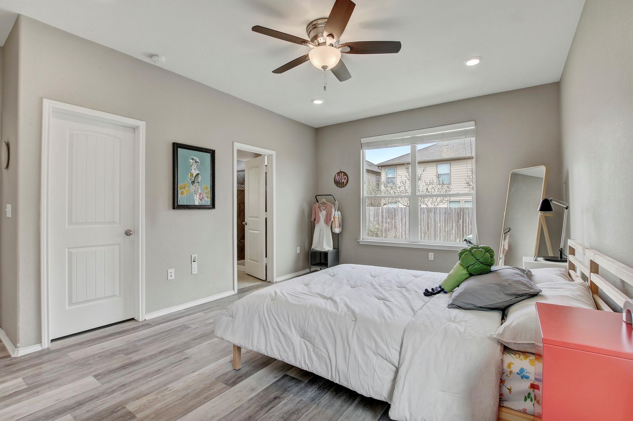 1716 Arial Dr, Austin, TX 78753