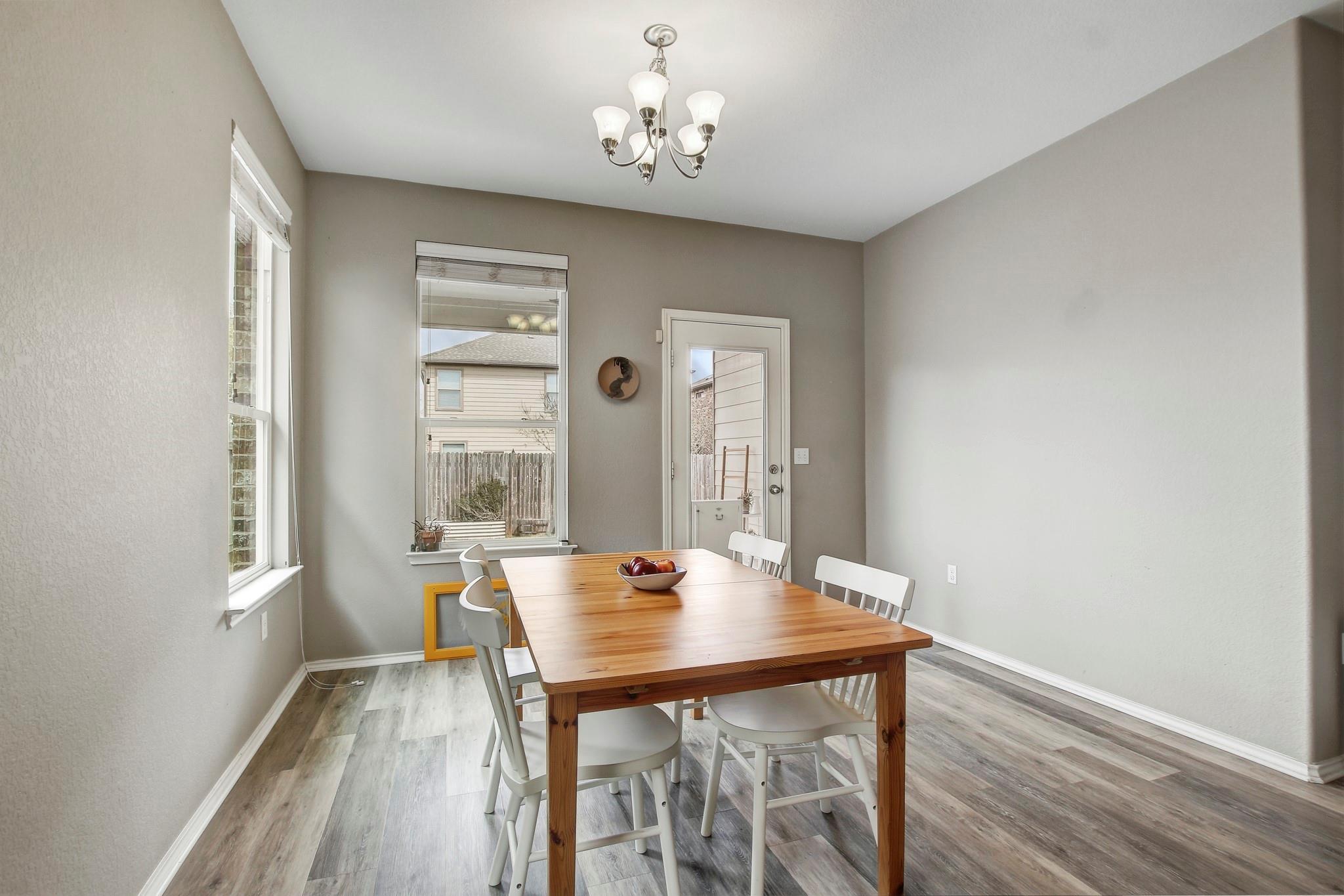 1716 Arial Dr, Austin, TX 78753