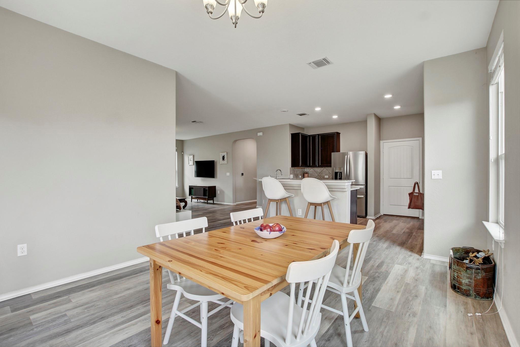 1716 Arial Dr, Austin, TX 78753