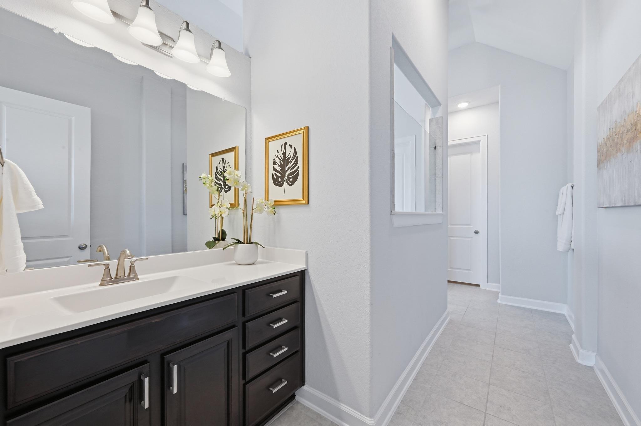 176 Wild Pecan Loop, Buda, TX 78610