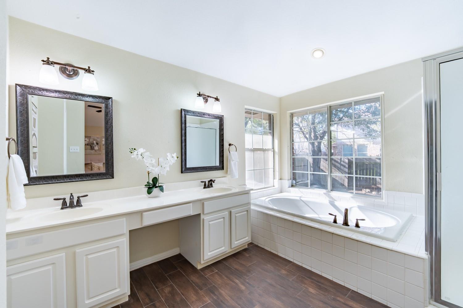 10204 Andora Dr, Austin, TX 78717