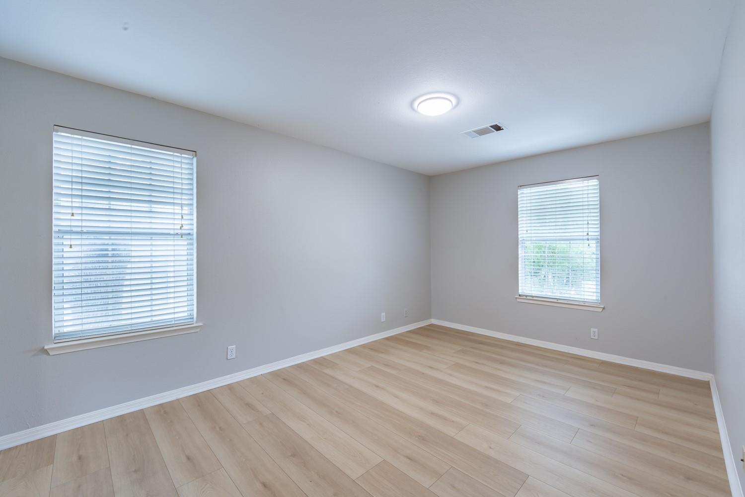 12604 Oro Valley Cv, Austin, TX 78729