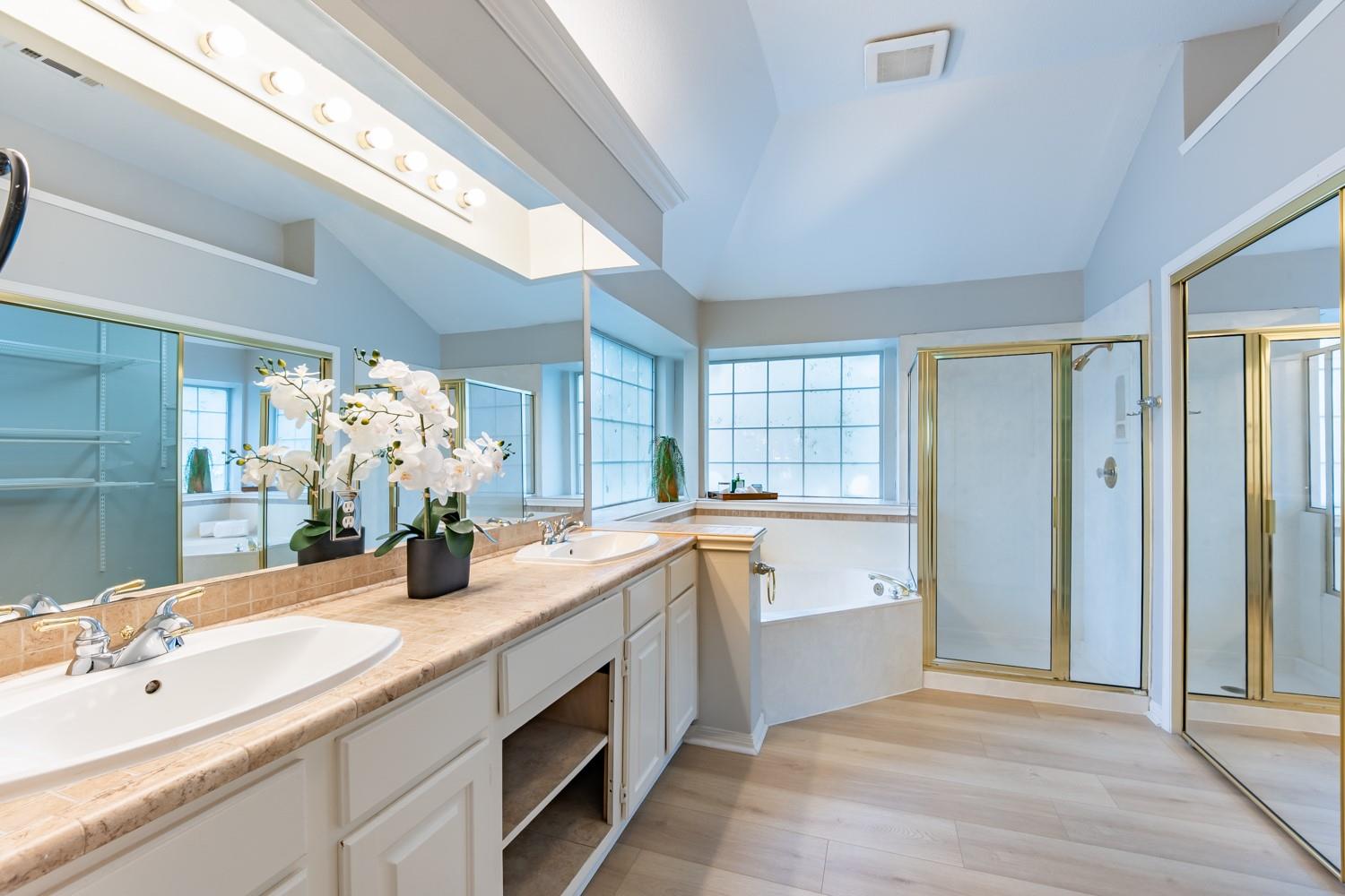 12604 Oro Valley Cv, Austin, TX 78729