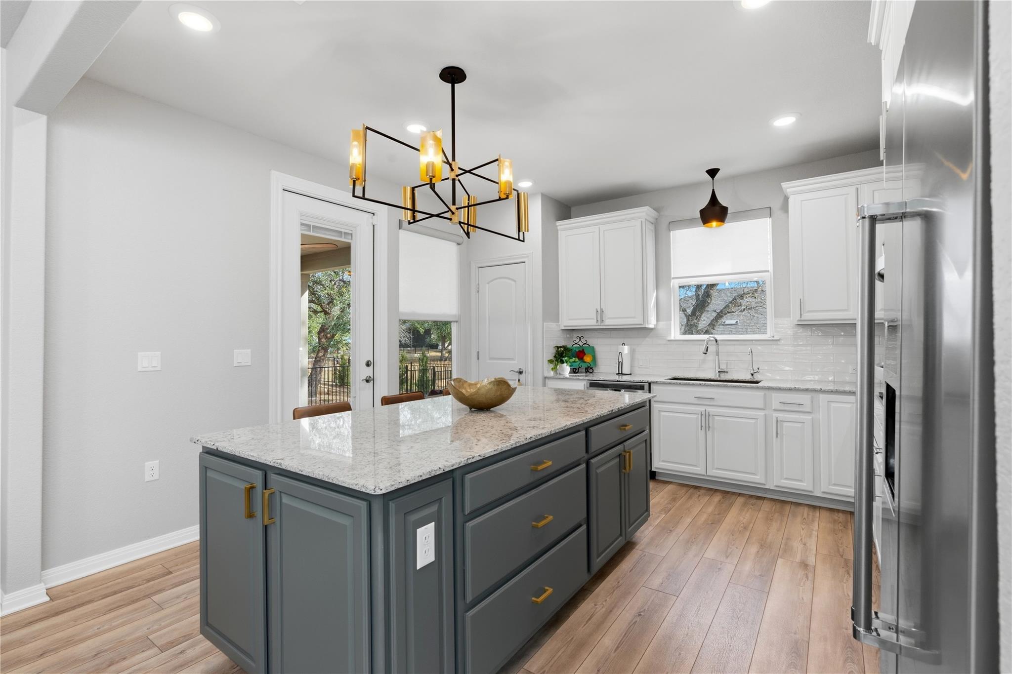 703 Saratoga Ln, Georgetown, TX 78633