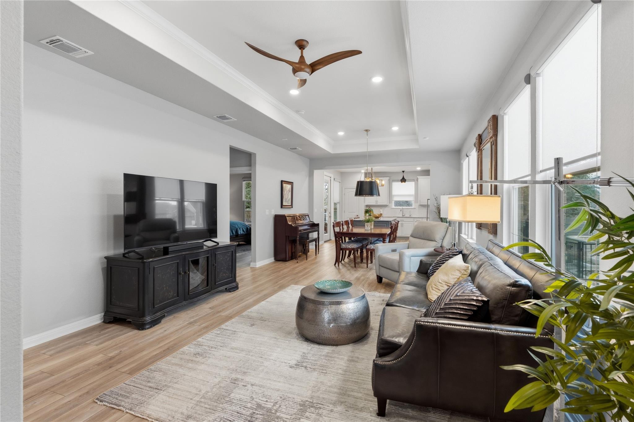 703 Saratoga Ln, Georgetown, TX 78633