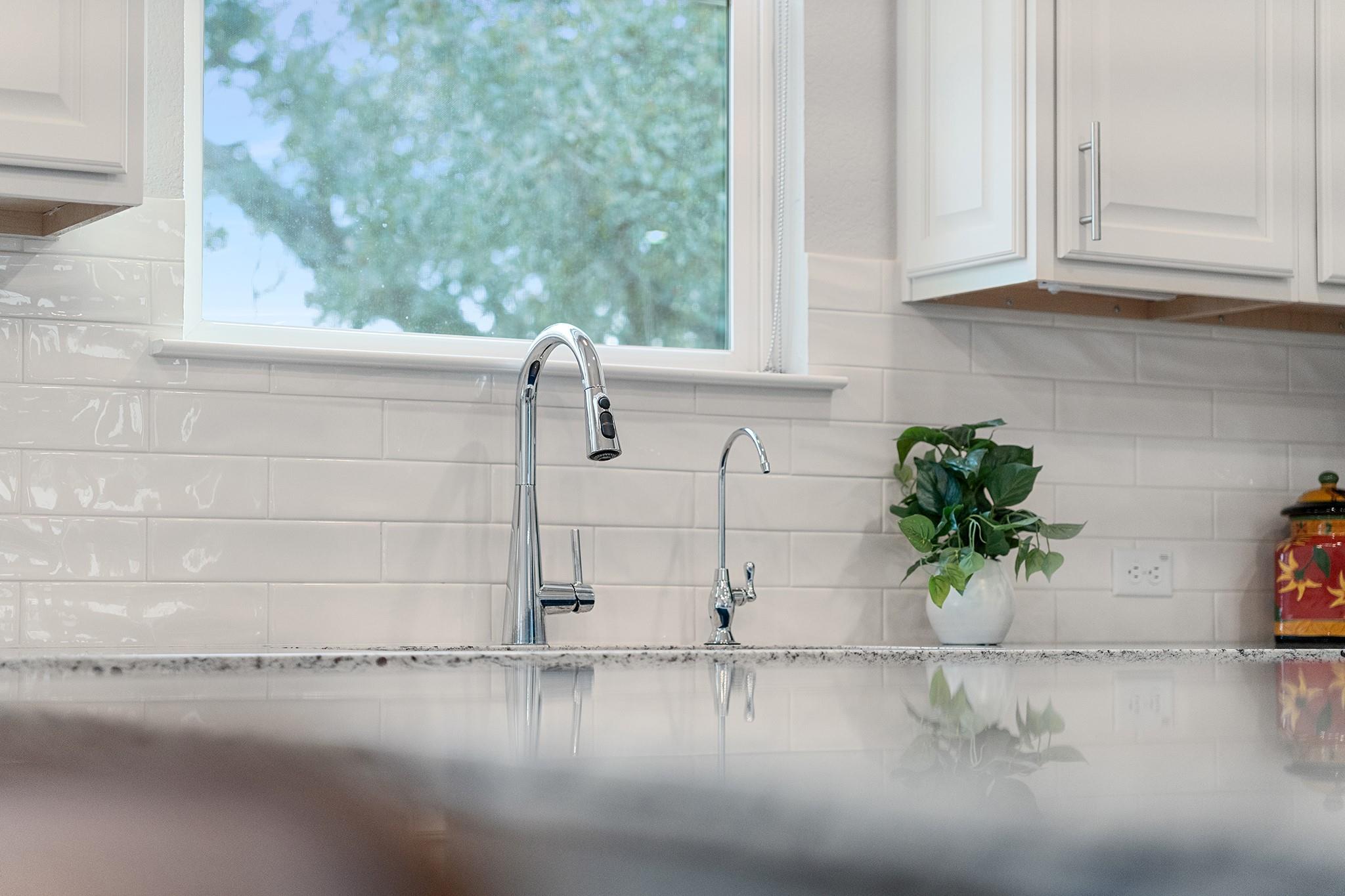 703 Saratoga Ln, Georgetown, TX 78633