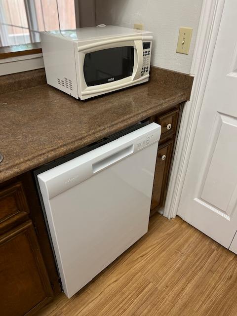 1201 Hazelton St # B, San Marcos, TX 78666