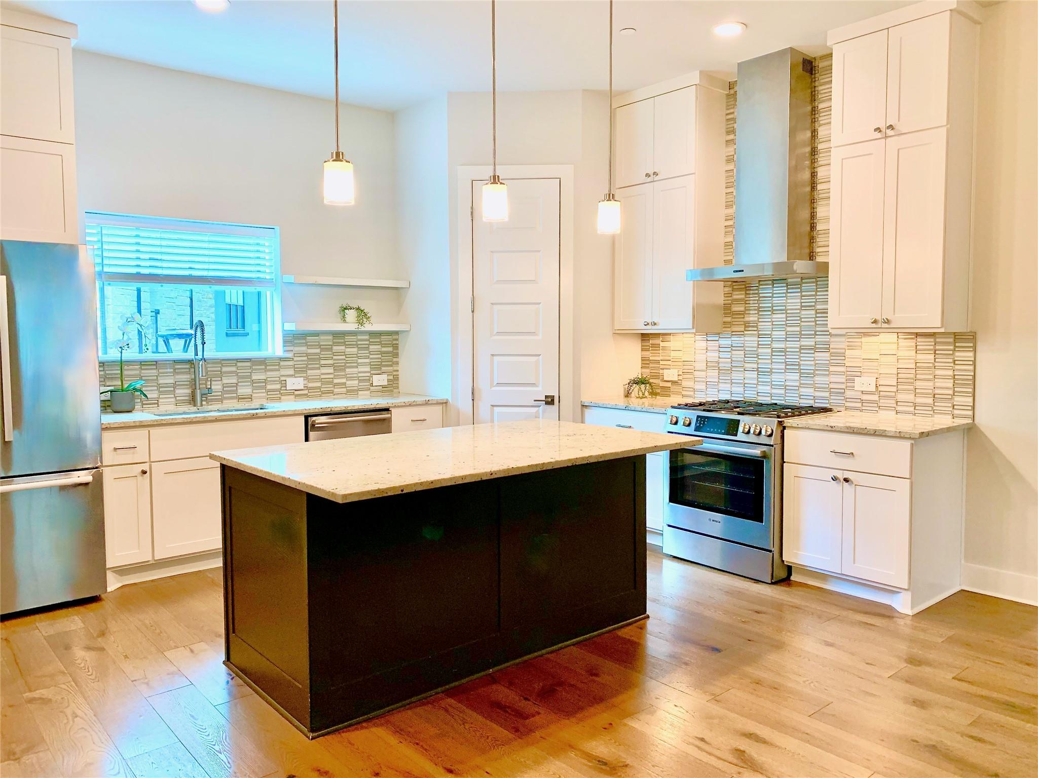 4012 Manifest Ln # 167, Austin, TX 78731