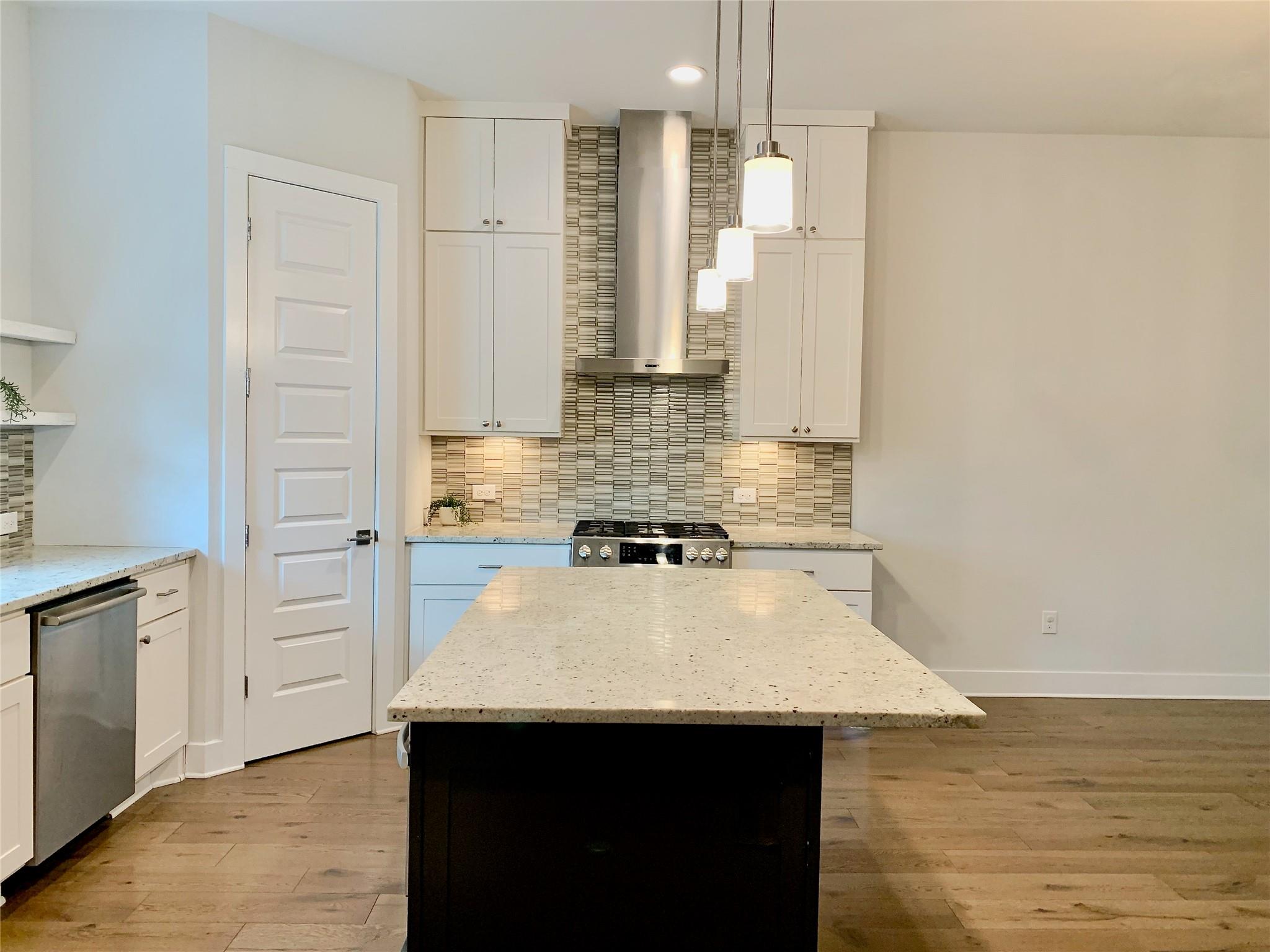 4012 Manifest Ln # 167, Austin, TX 78731