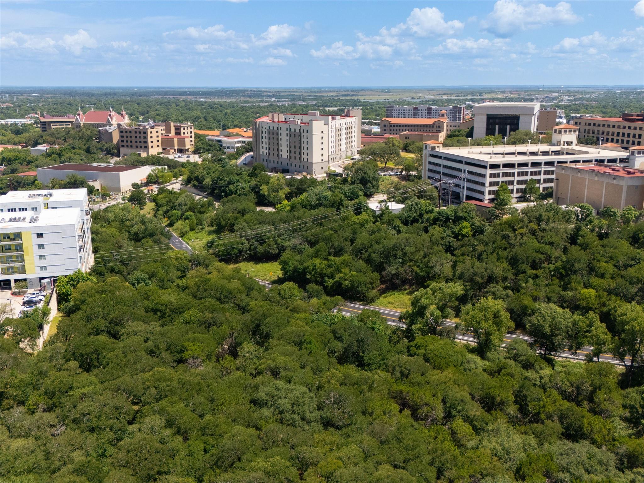 1013 Chestnut St # 4, San Marcos, TX 78666