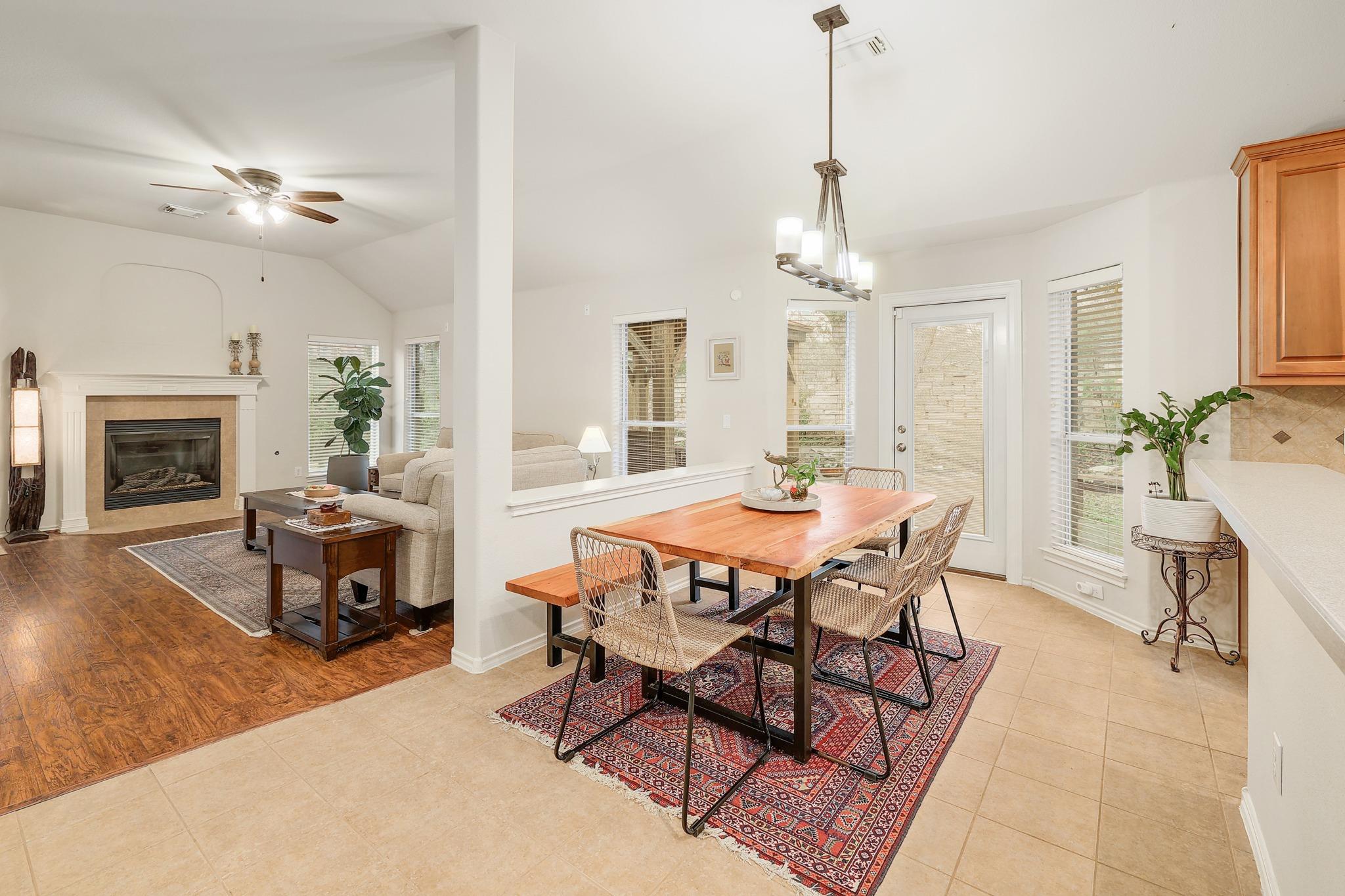 3802 Azur Ln, Round Rock, TX 78681