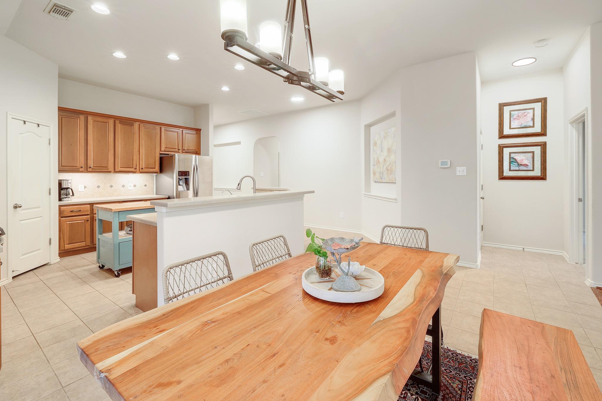 3802 Azur Ln, Round Rock, TX 78681