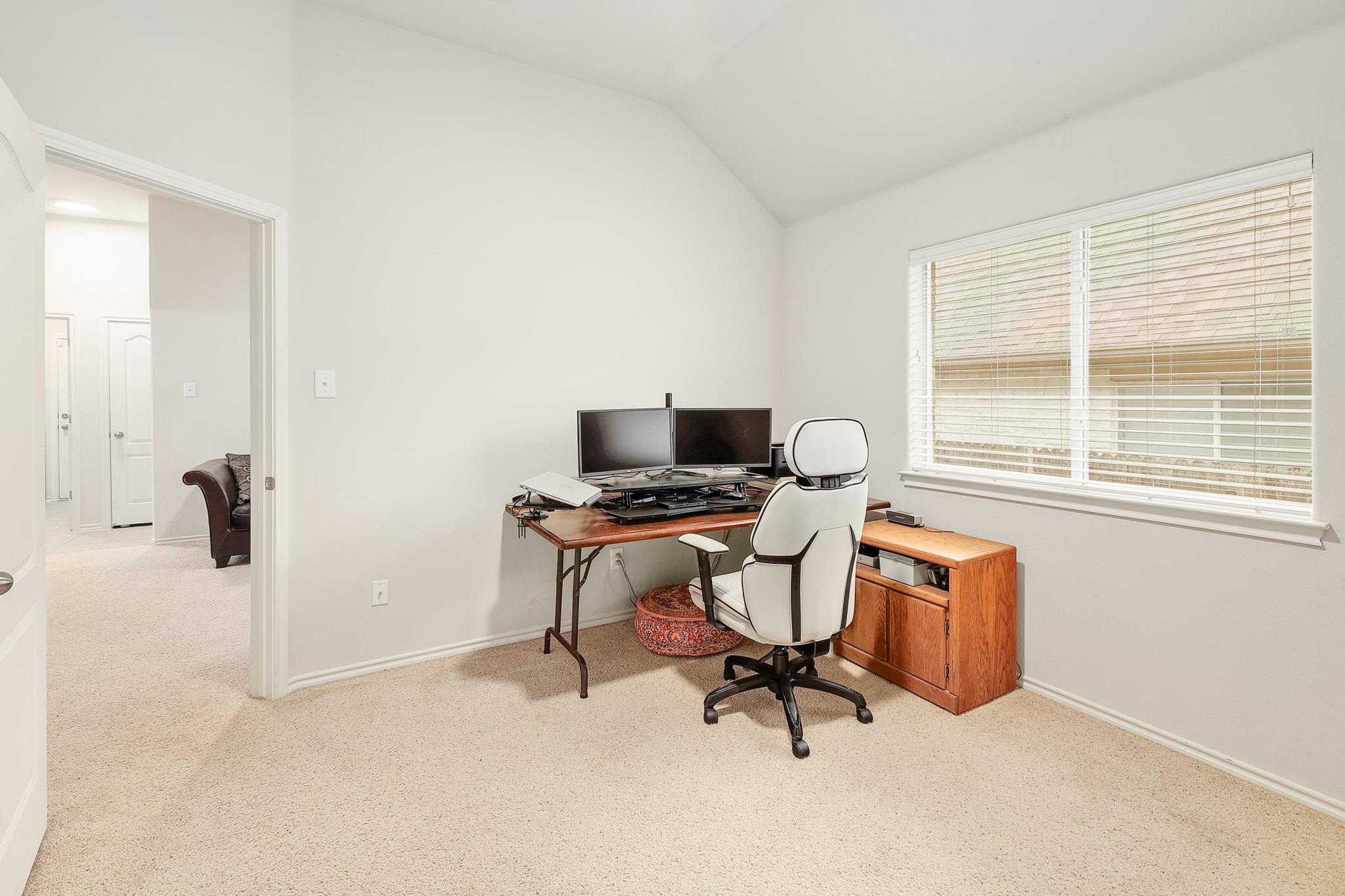 3802 Azur Ln, Round Rock, TX 78681