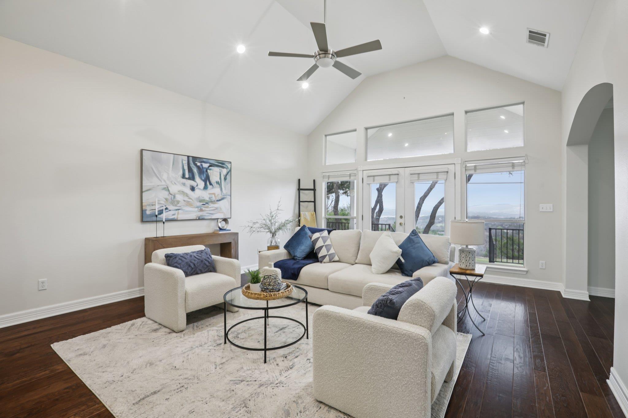 21002 Boggy Ford Rd, Lago Vista, TX 78645