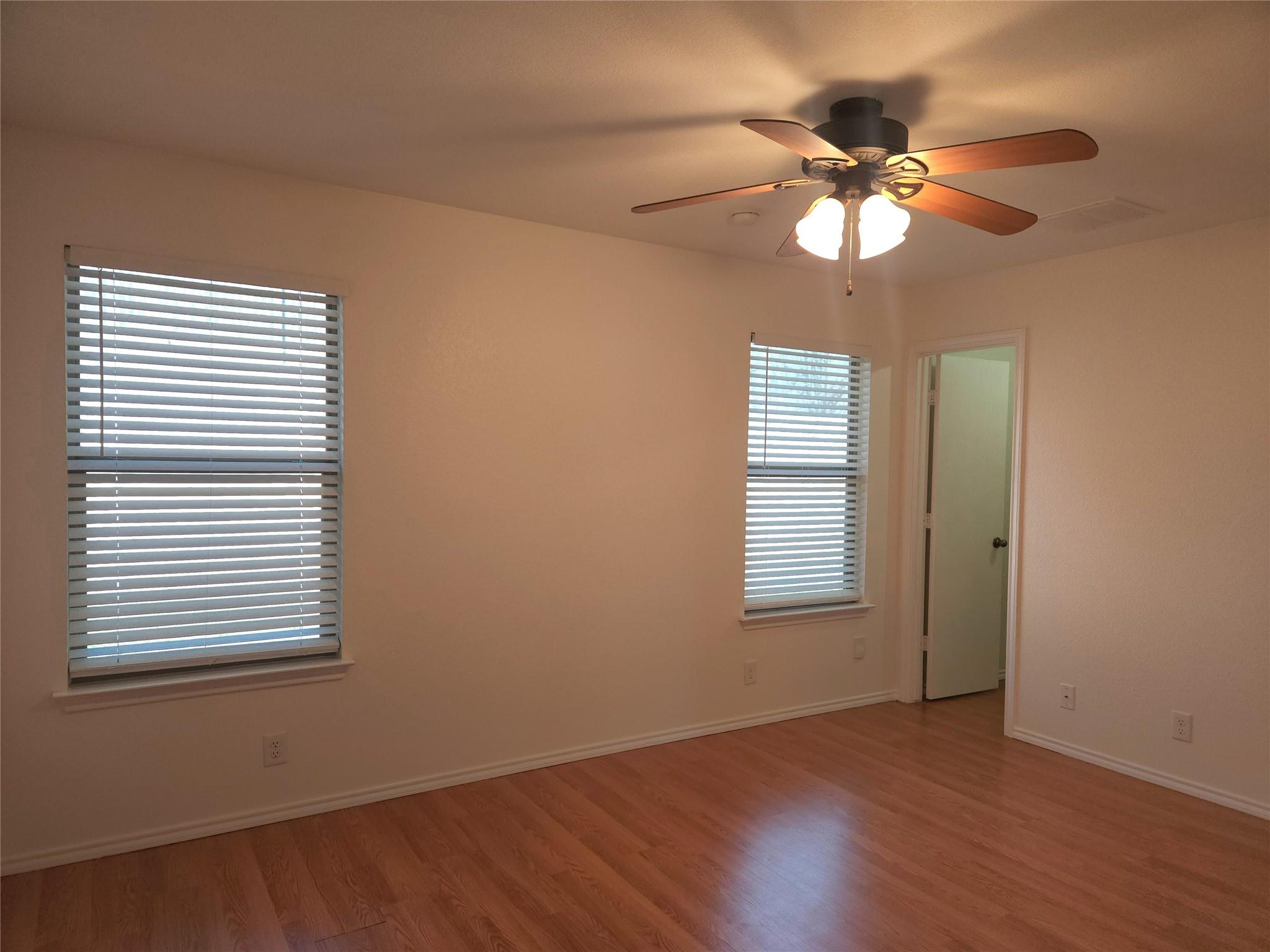 273 Tower Dr, Kyle, TX 78640