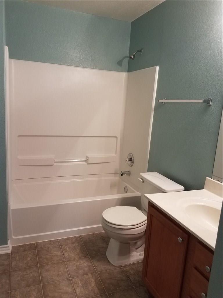 273 Tower Dr, Kyle, TX 78640