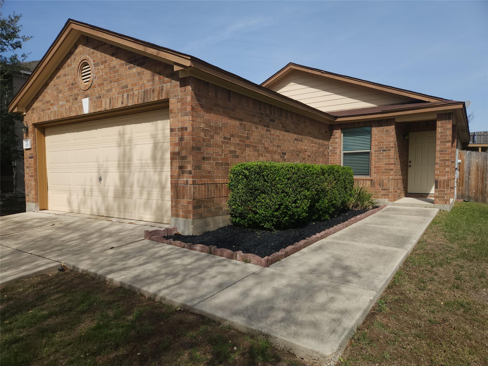 273 Tower Dr, Kyle, TX 78640