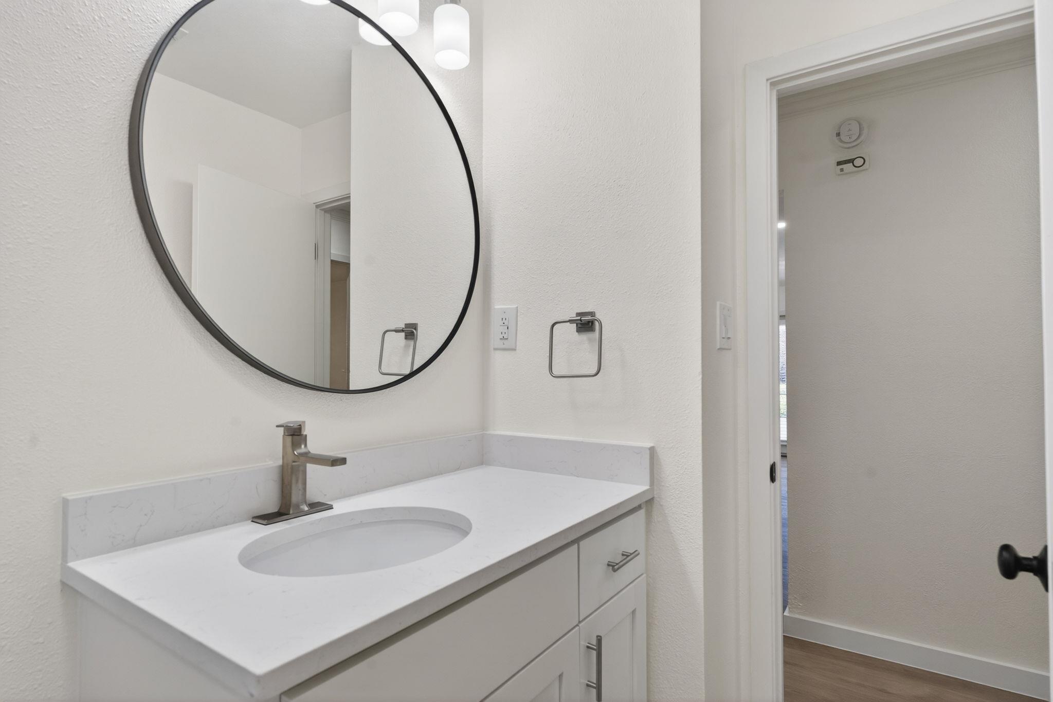 8400 Seminary Ridge Dr, Austin, TX 78745