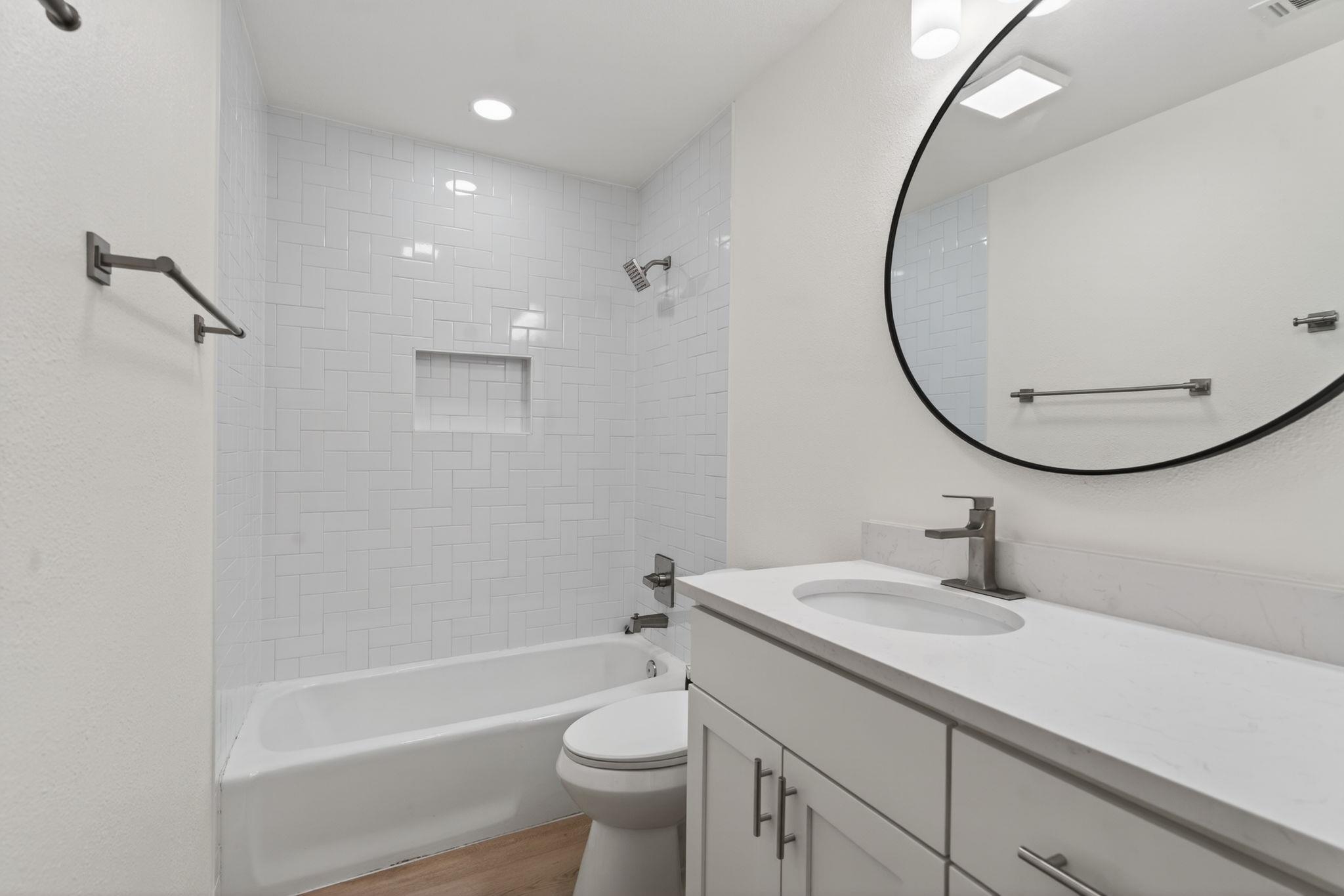 8400 Seminary Ridge Dr, Austin, TX 78745