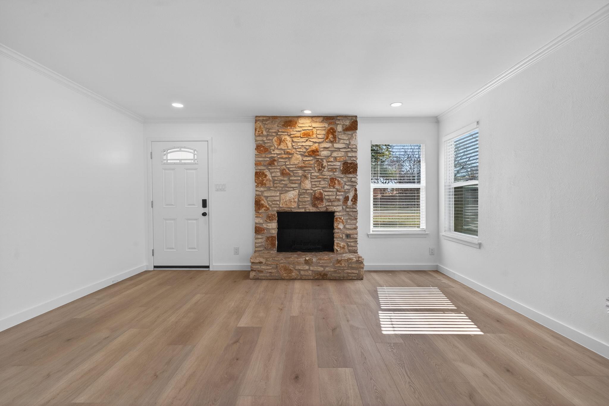 8400 Seminary Ridge Dr, Austin, TX 78745