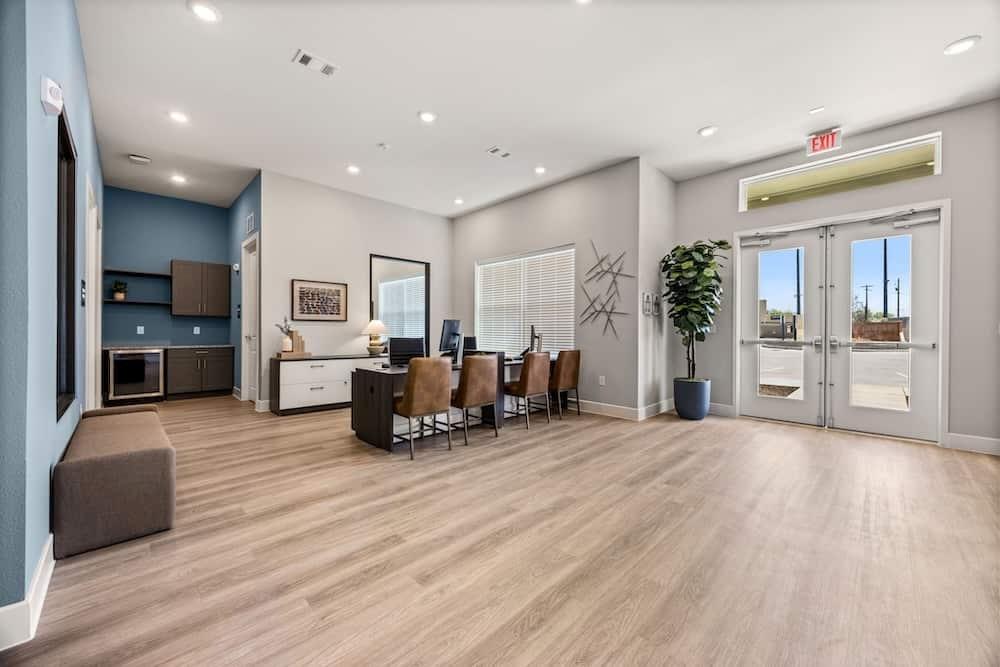 4835 E Yager Ln # 1305, Manor, TX 78653