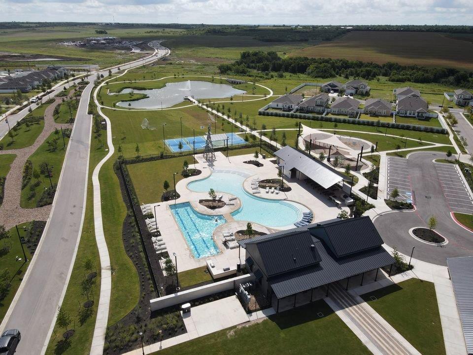 141 Bluestem Dr, Elgin, TX 78621