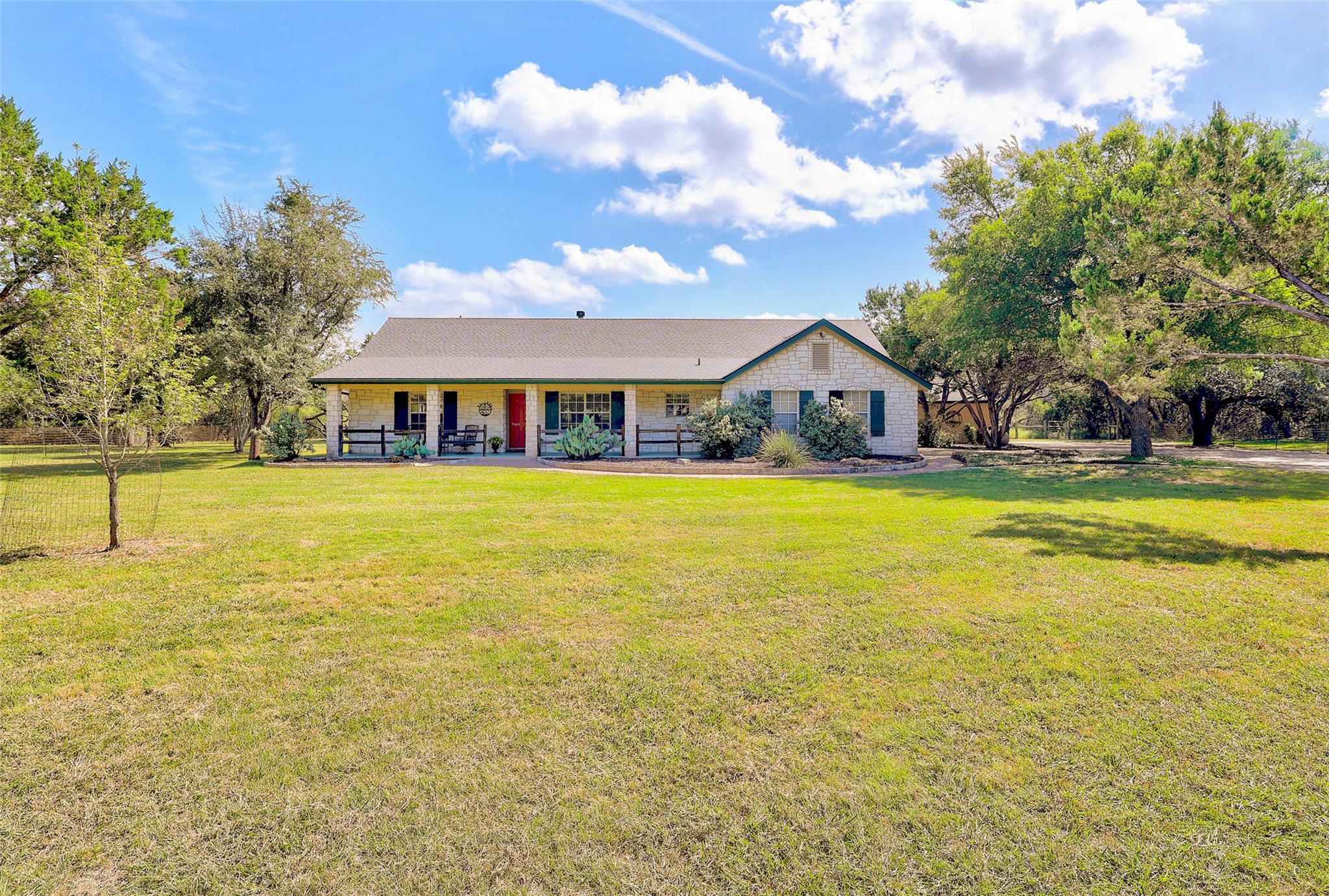 125 Kyle Ln, Georgetown, TX 78633