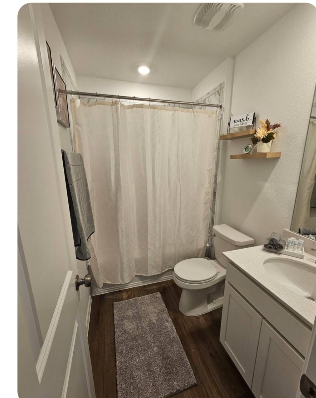 215 Canley Loop, Hutto, TX 78634