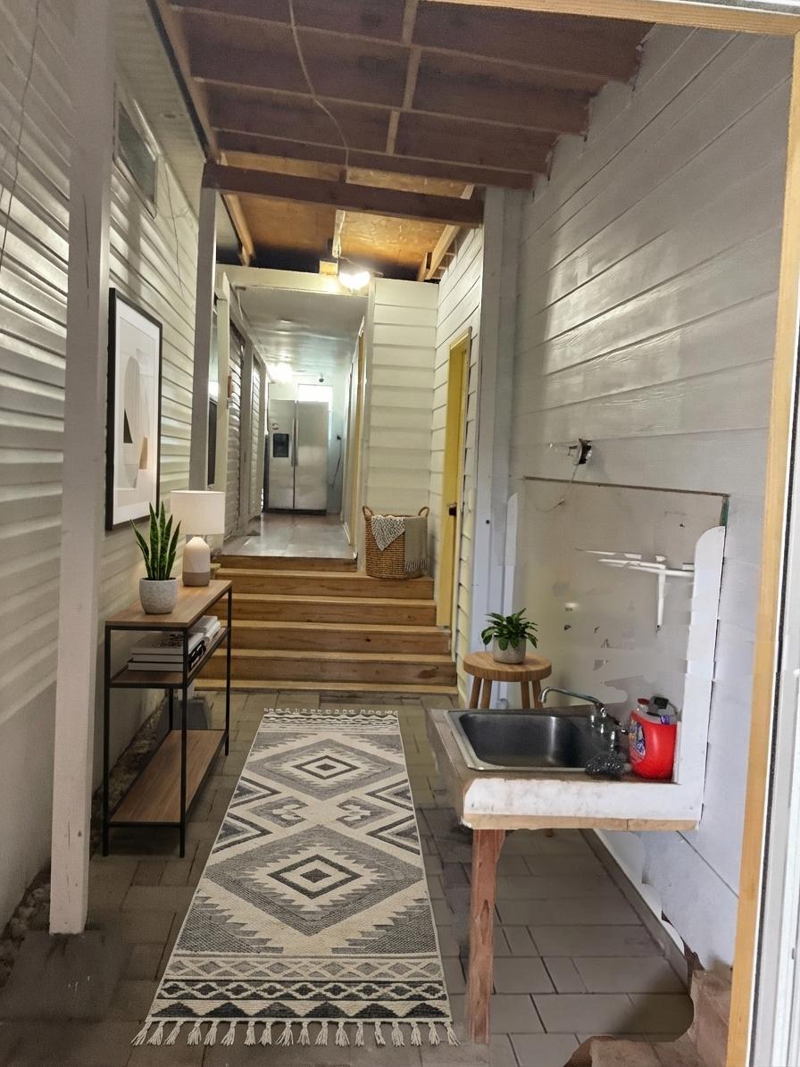 1225 W Highway 71 Highway W, Smithville, TX 78957