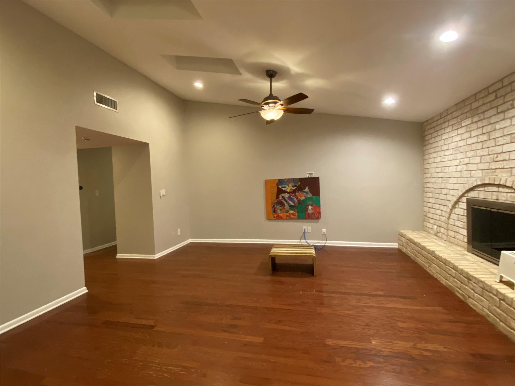 9000 Currywood Dr, Austin, TX 78759