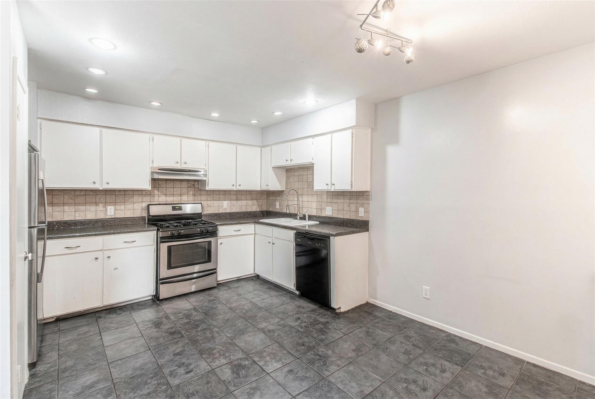 8206 Exmoor Dr # B, Austin, TX 78757