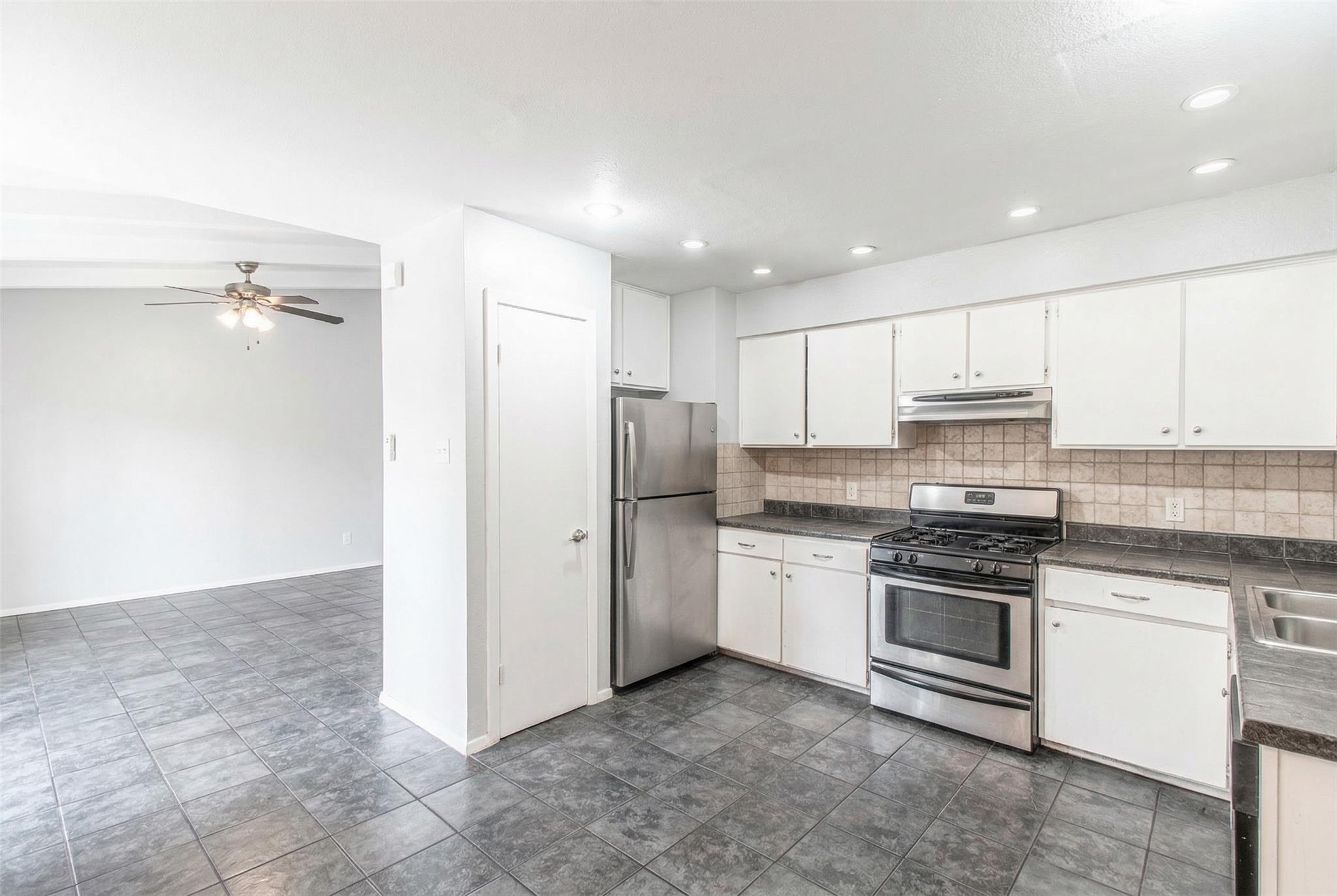 8206 Exmoor Dr # B, Austin, TX 78757