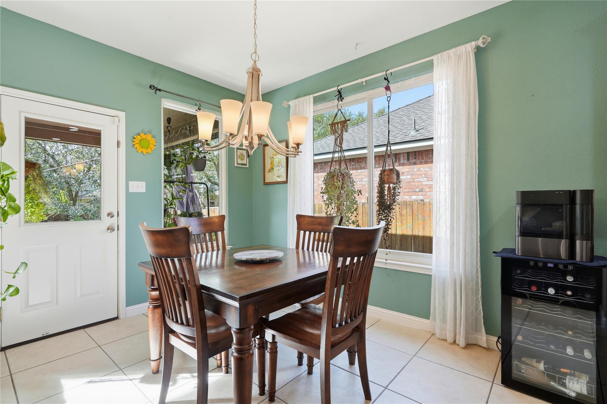 3713 Fossilwood Way, Round Rock, TX 78681