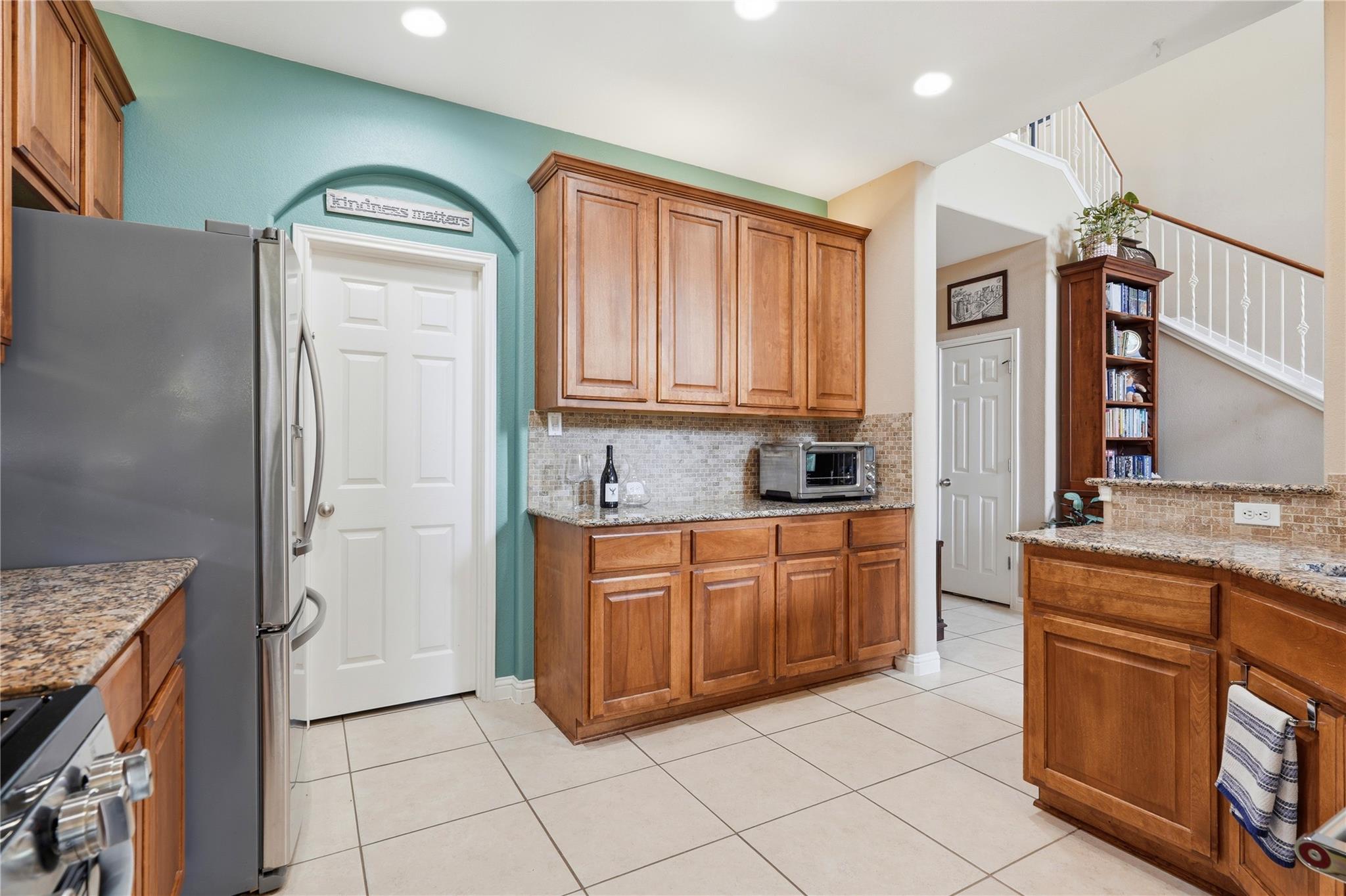 3713 Fossilwood Way, Round Rock, TX 78681