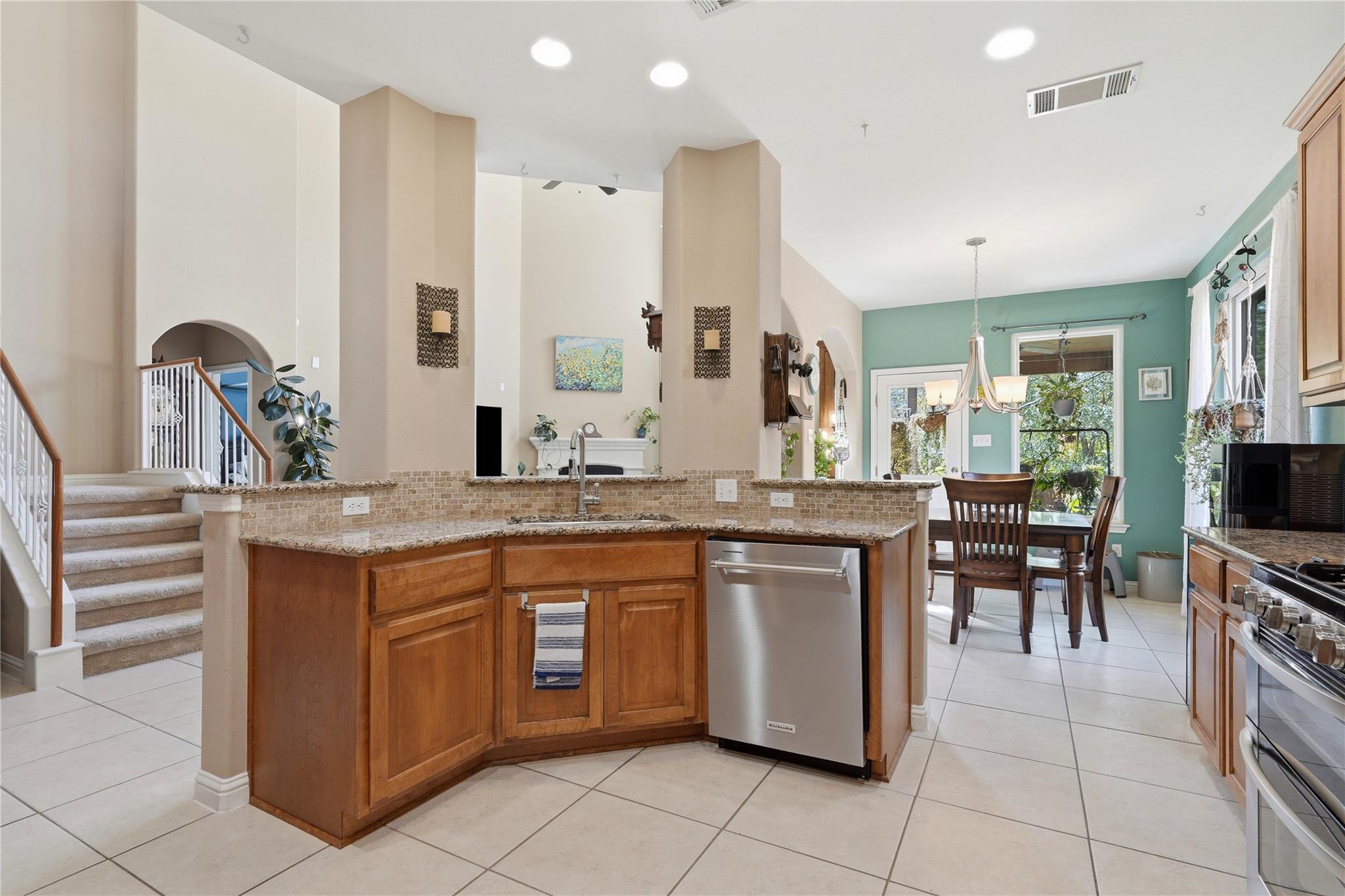 3713 Fossilwood Way, Round Rock, TX 78681