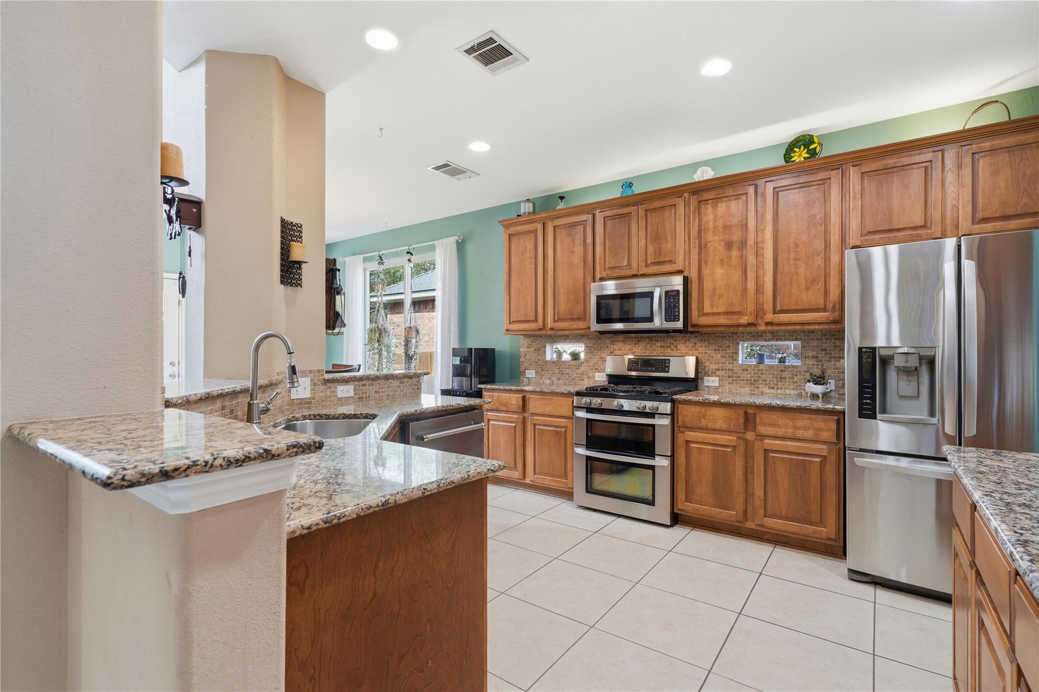 3713 Fossilwood Way, Round Rock, TX 78681