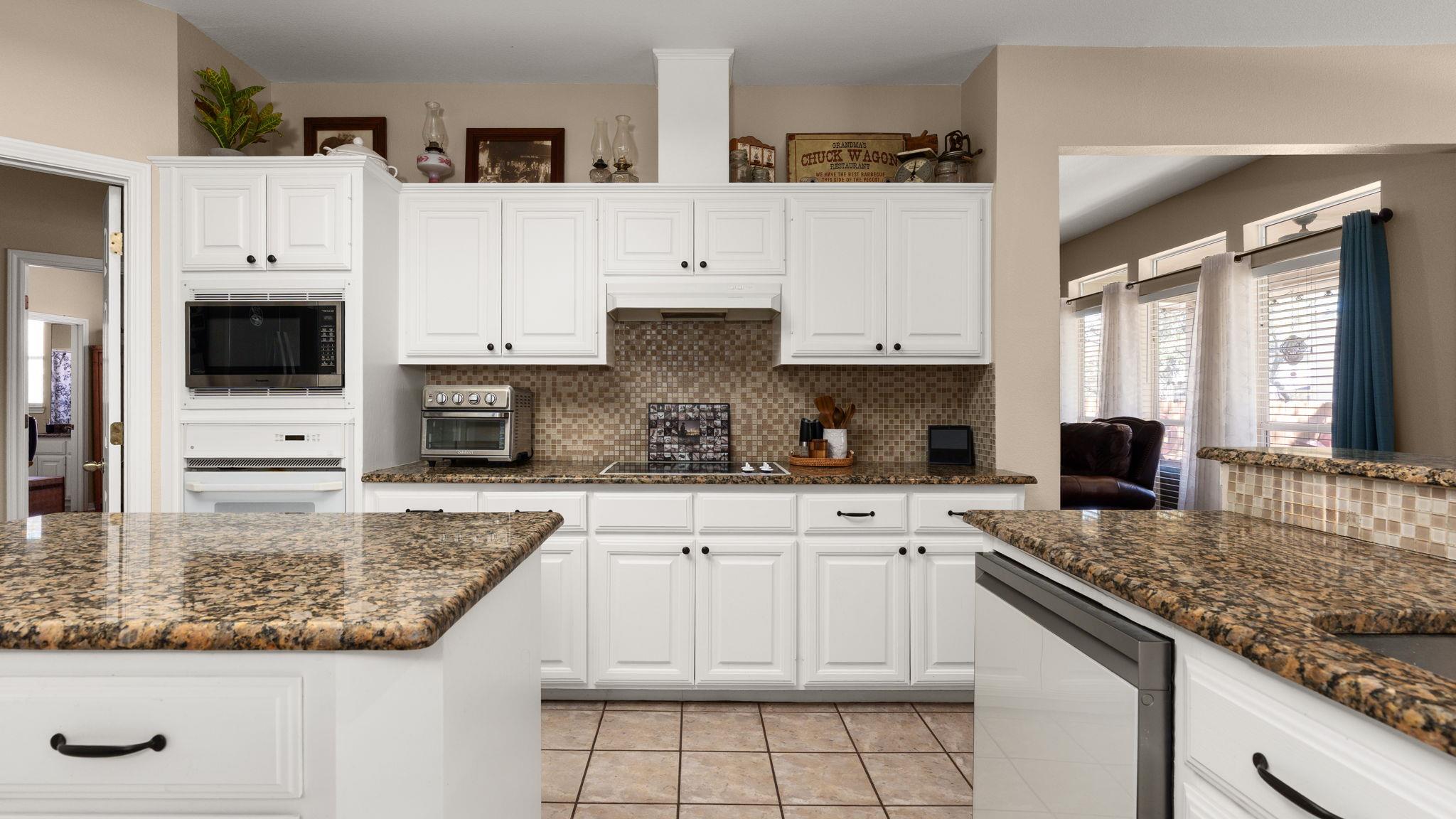 510 Oakwood Blvd, Round Rock, TX 78681